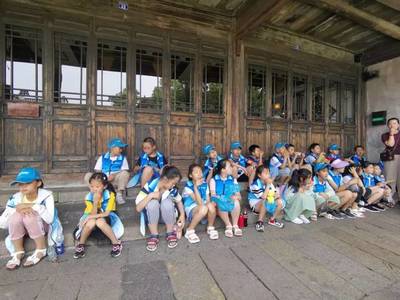 行走长三角，站在沪杭看世界——记7月7日研学旅行活动